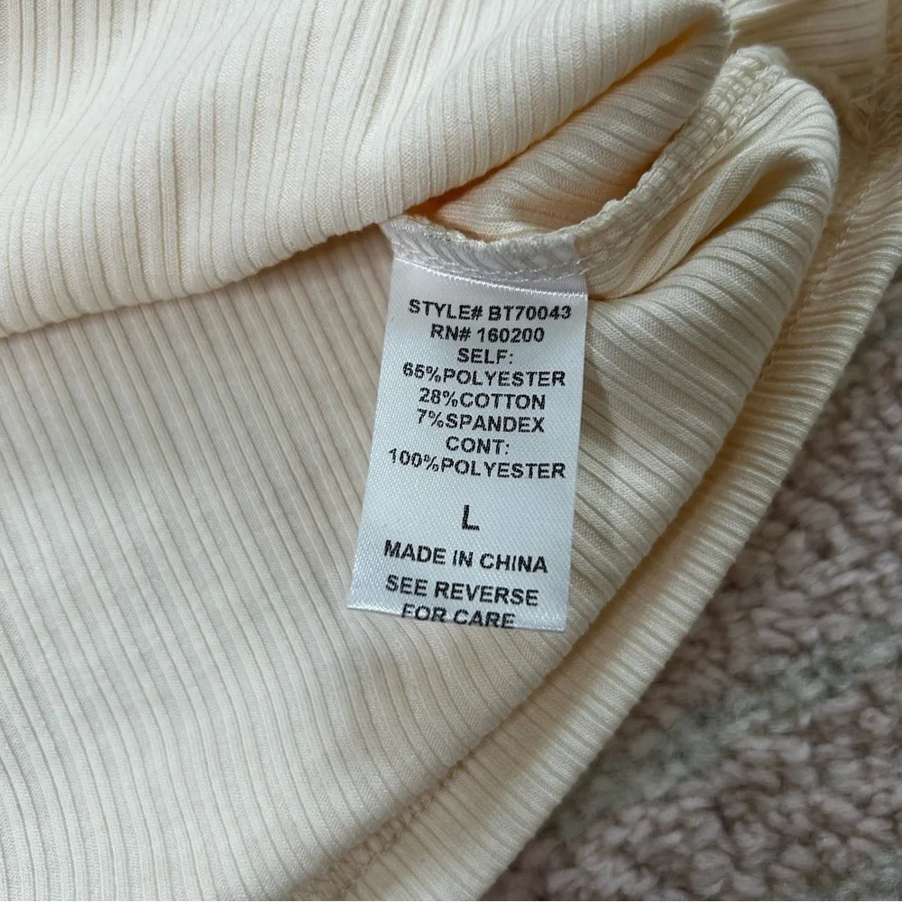 Peony Pastels Cream Ribbed Blouse with Sheer Puff Sleeves Size Large Spring